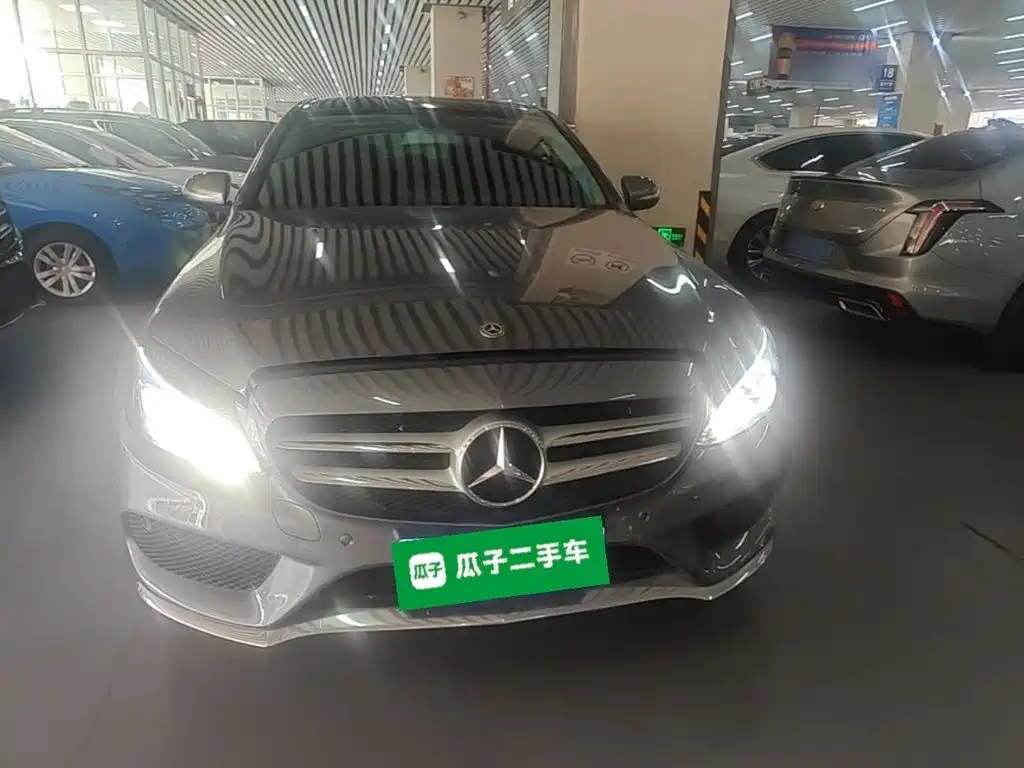 Mercedes-Benz C-Class — миниатюра 3
