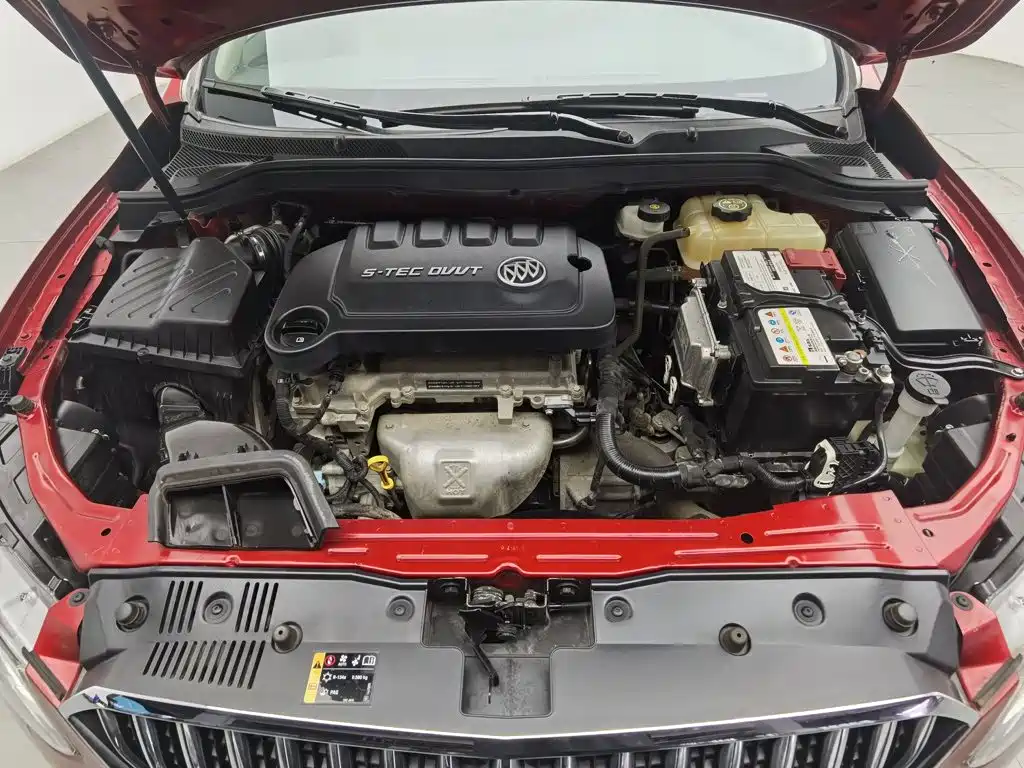 Buick Excelle — миниатюра 6