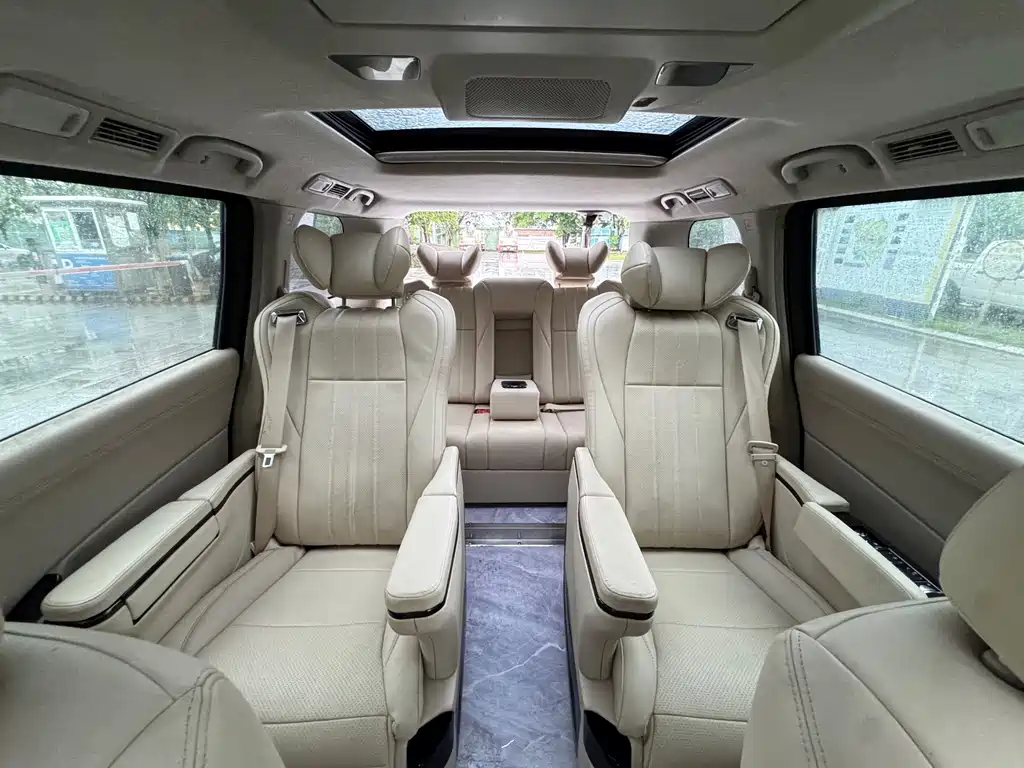 Nissan Quest — миниатюра 16