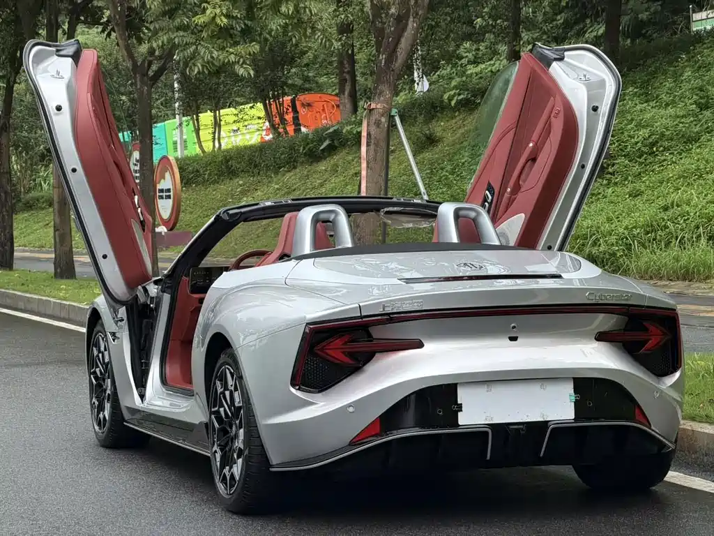 MG MG Cyberster — миниатюра 4
