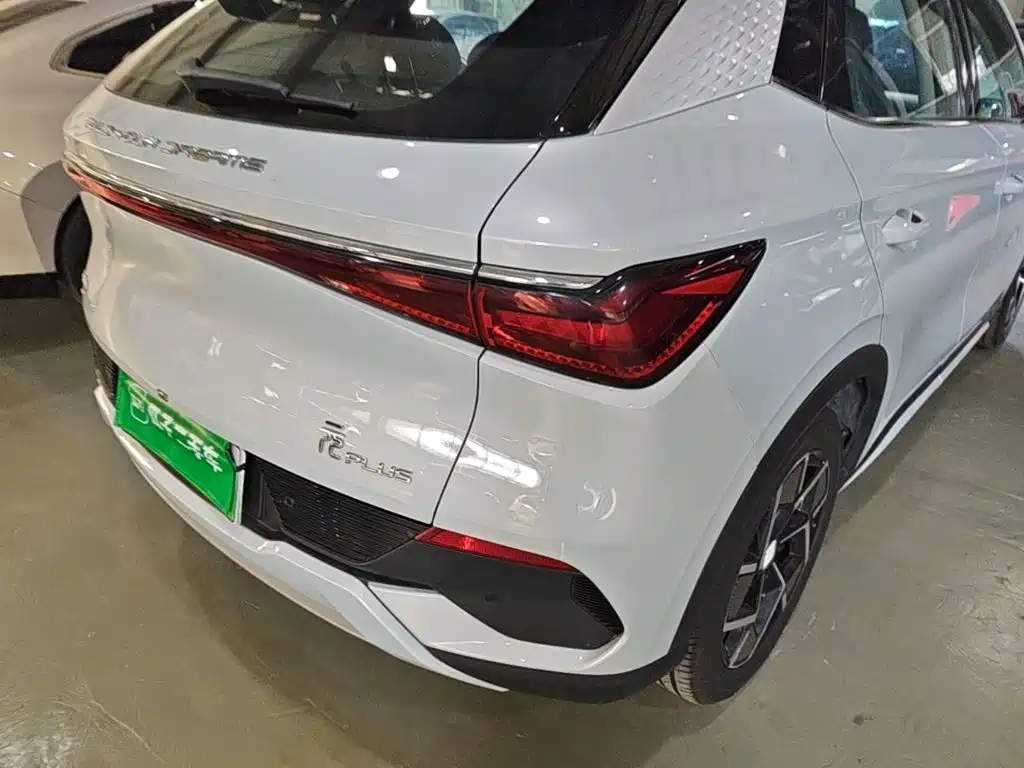 BYD Yuan Plus — миниатюра 8