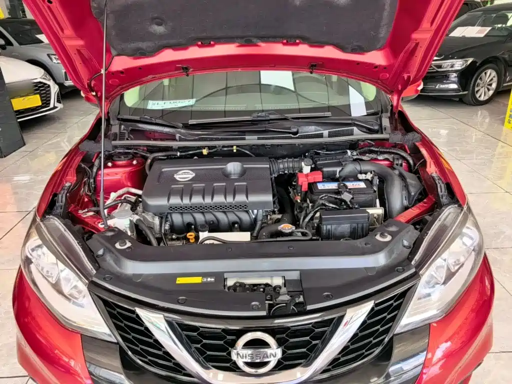 Nissan Tiida — миниатюра 20
