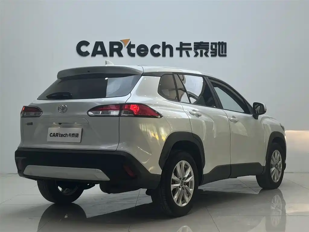 Toyota Corolla Cross — фотографии объявления, Фото 17