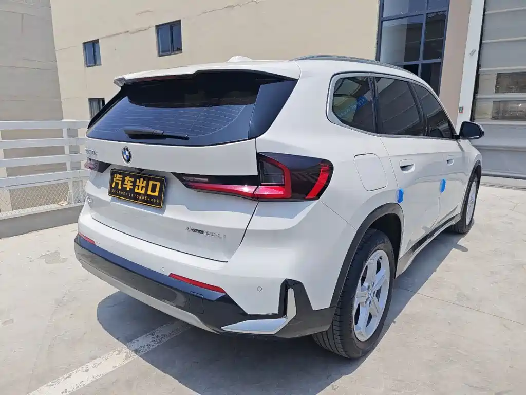 BMW X1 2023 sDrive20Li X