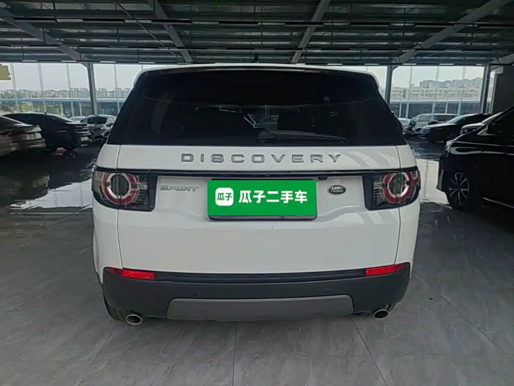 Land Rover Discovery Sport — миниатюра 6