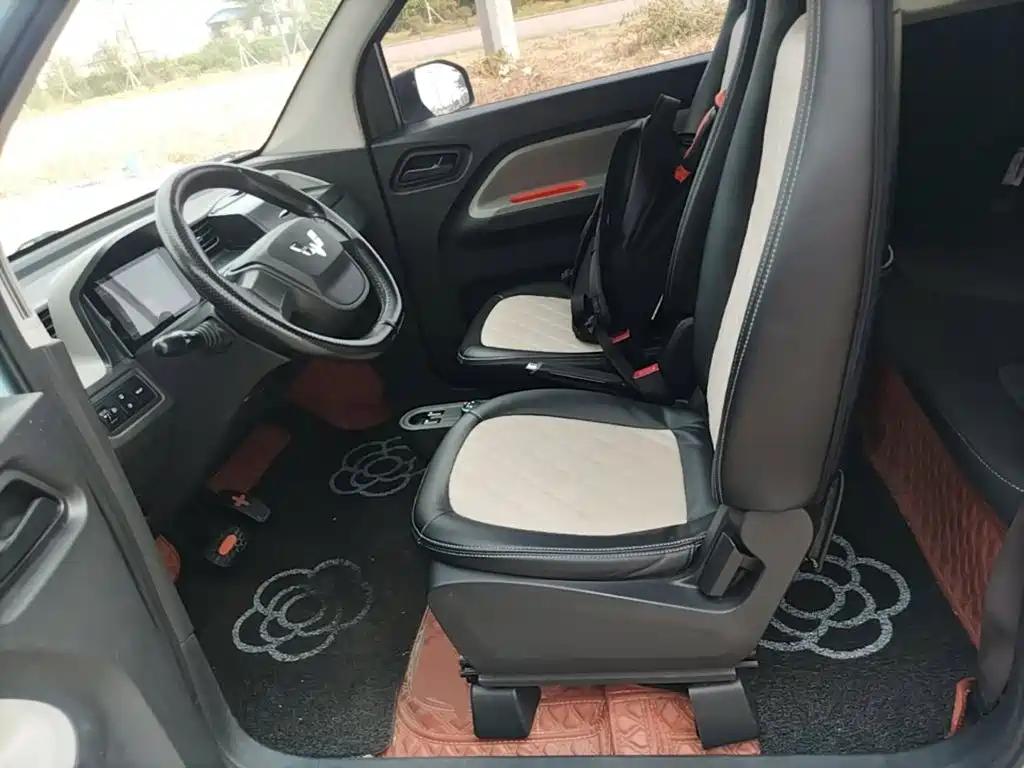 Wuling MINIEV — миниатюра 15