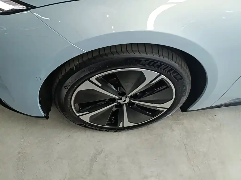 NIO ET5 — миниатюра 23