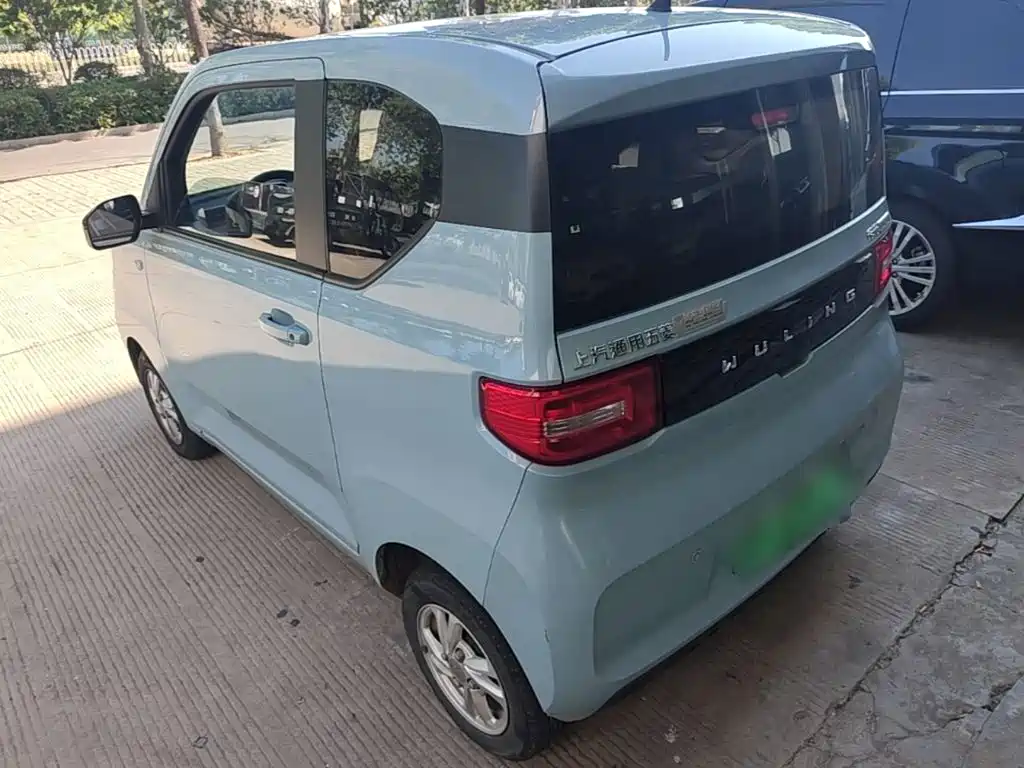 Wuling MINIEV — миниатюра 5