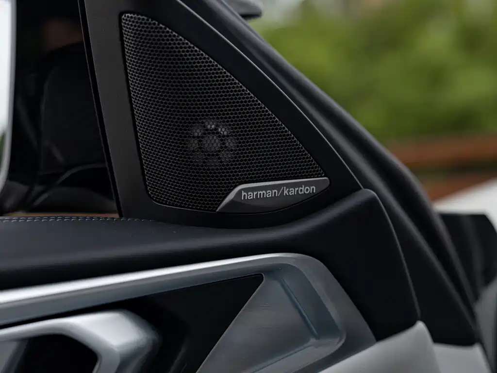 BMW M4 — миниатюра 16