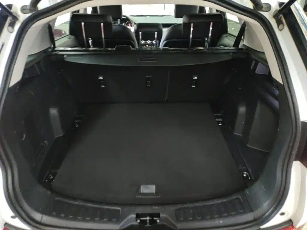 Land Rover Discovery Sport — миниатюра 19