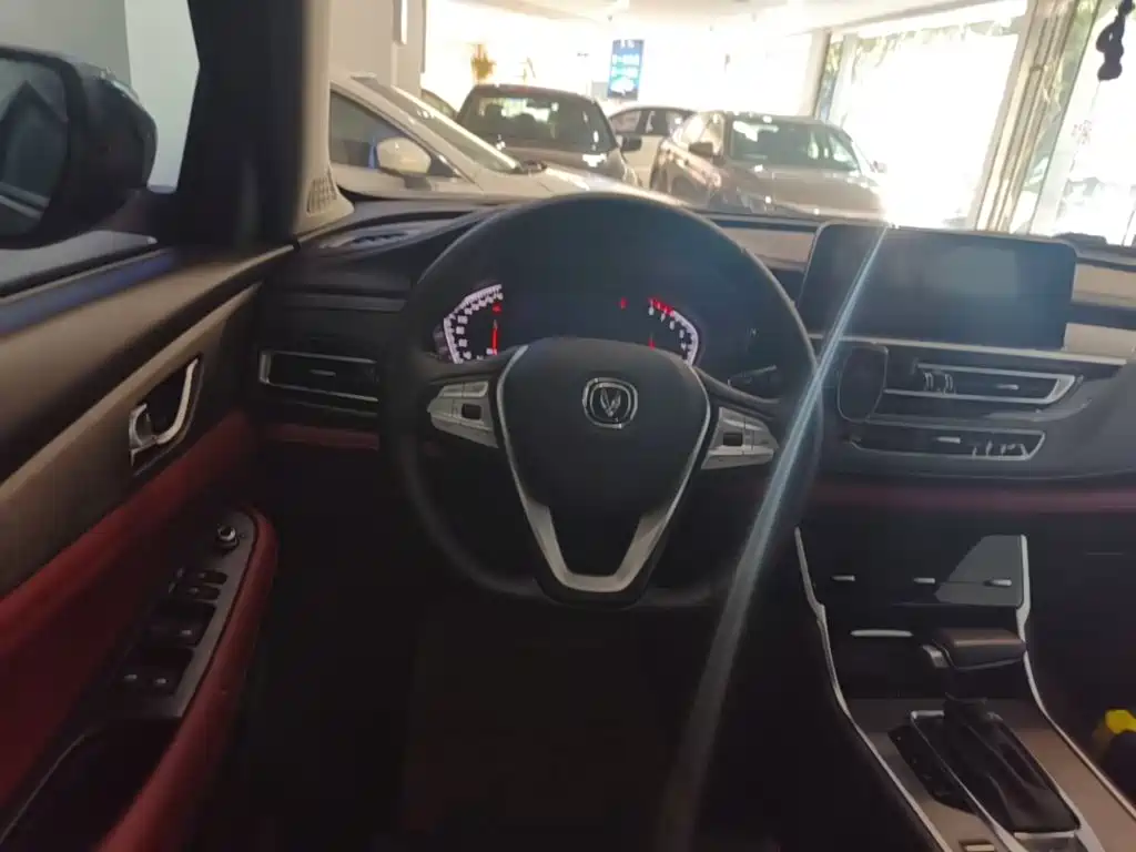 Changan CS75 — миниатюра 11