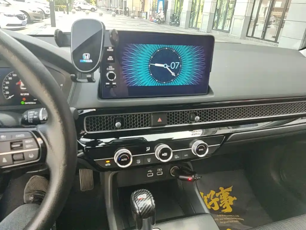 Honda Civic — миниатюра 13
