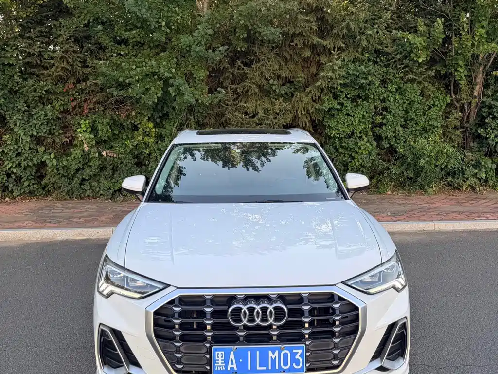 Audi Q3 — миниатюра 2