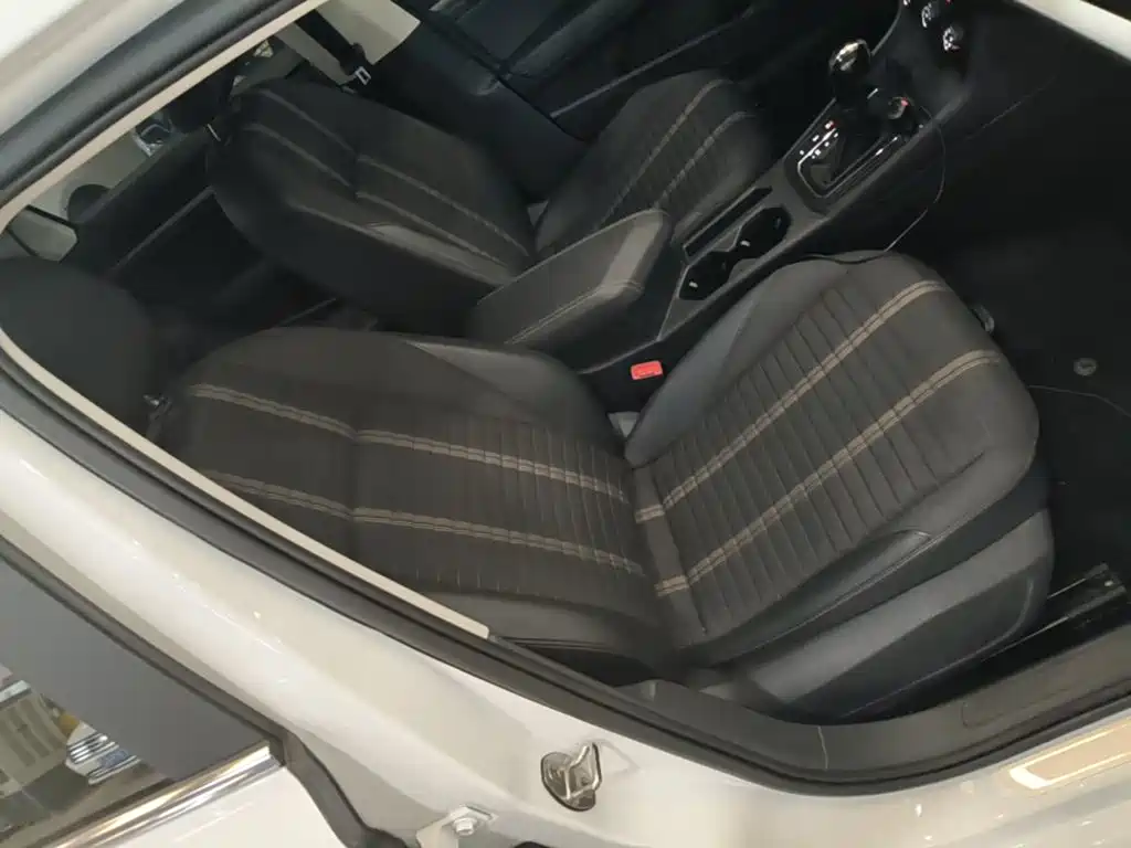 Volkswagen Lavida — миниатюра 25