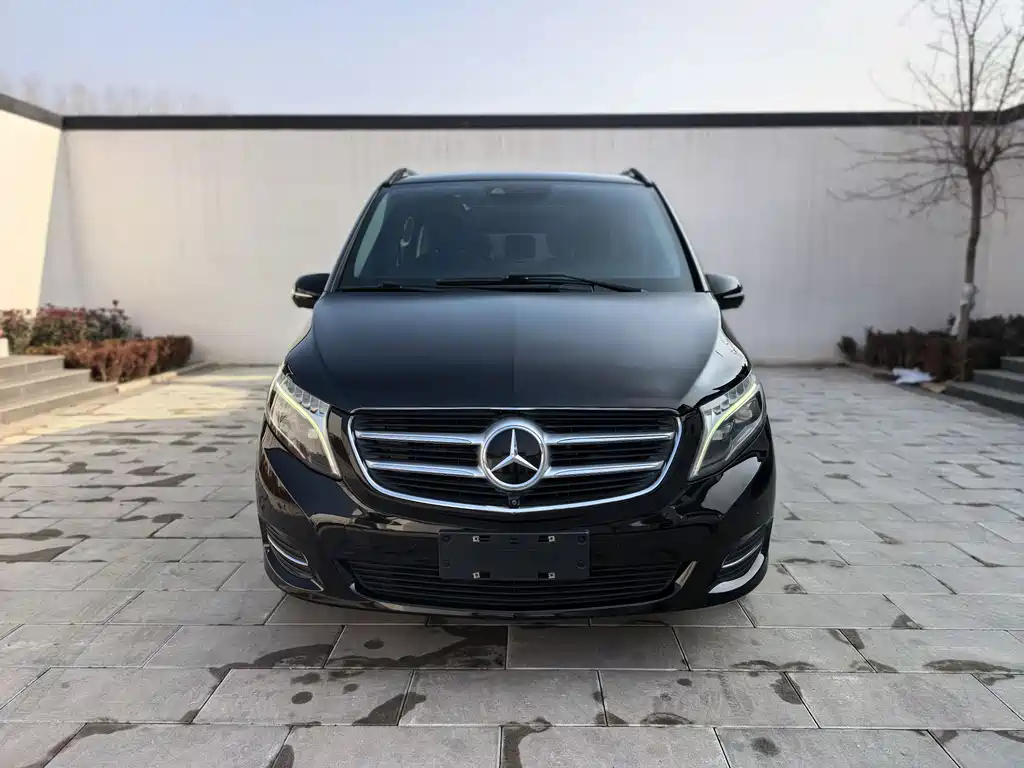 MERCEDES-BENZ V CLASS