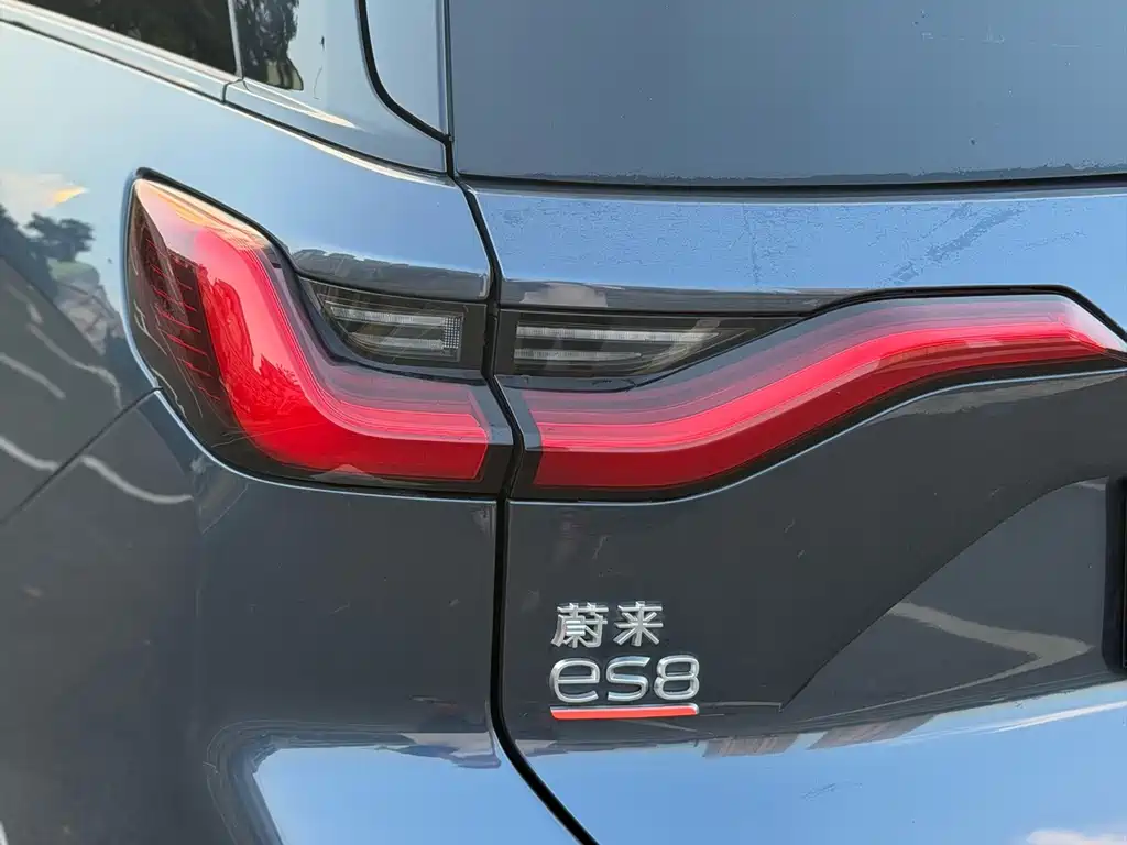 NIO ES8 — миниатюра 9