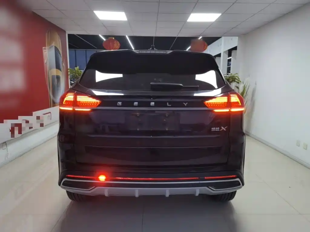 Geely Boyue — миниатюра 6