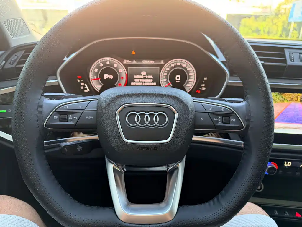 Audi Q3 — миниатюра 18