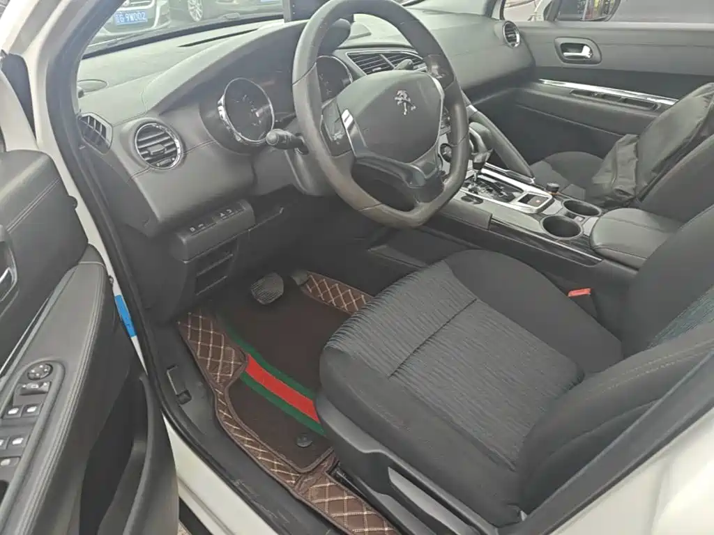 Peugeot 3008 — миниатюра 15
