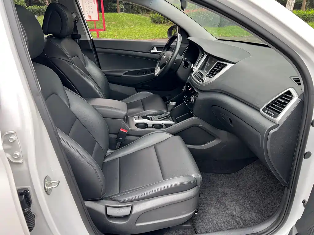 Hyundai Tucson — миниатюра 11