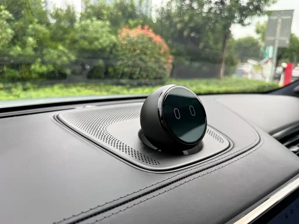 NIO EC6 — миниатюра 18