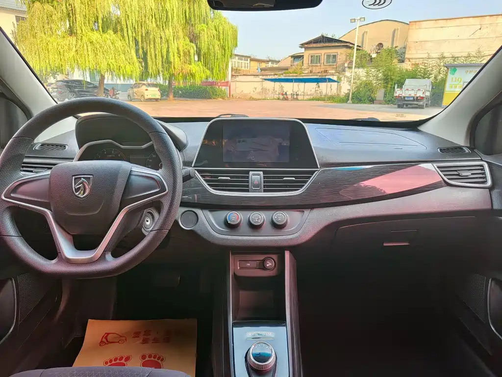Baojun 310 — миниатюра 9