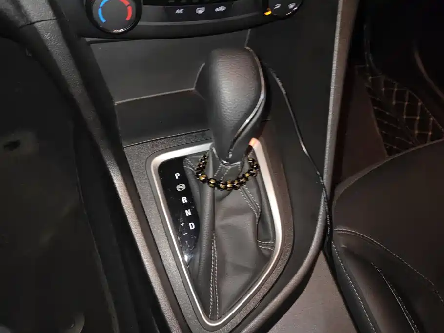 Buick Excelle — миниатюра 16