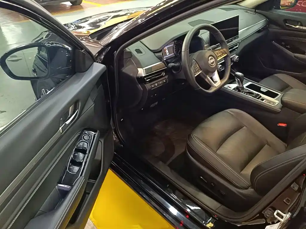 Nissan Teana — миниатюра 12