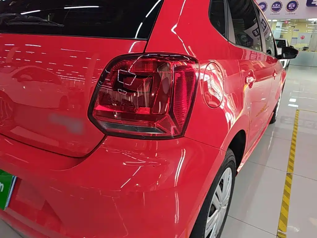 Volkswagen Polo — миниатюра 8