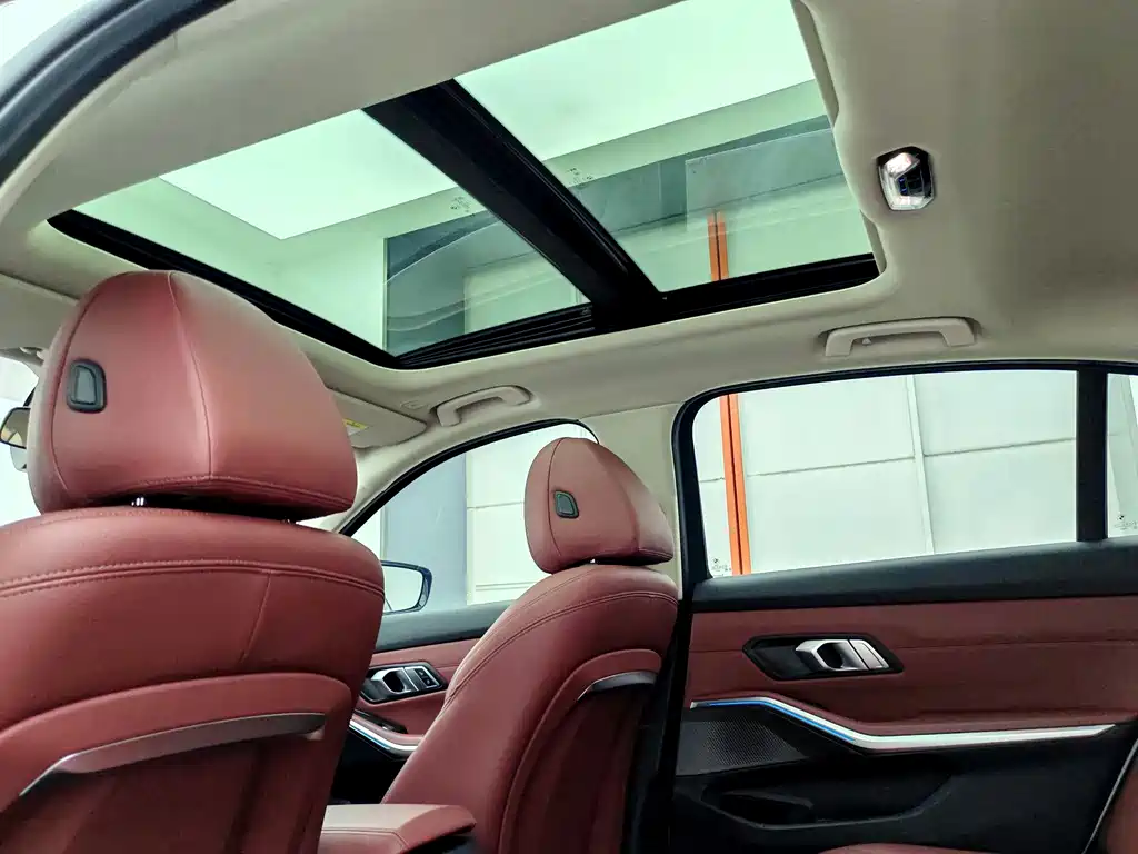 BMW 3 Series — миниатюра 8