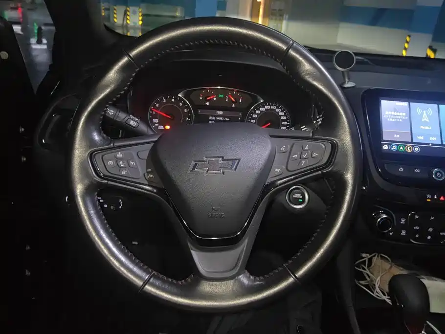 Chevrolet Equinox — миниатюра 15