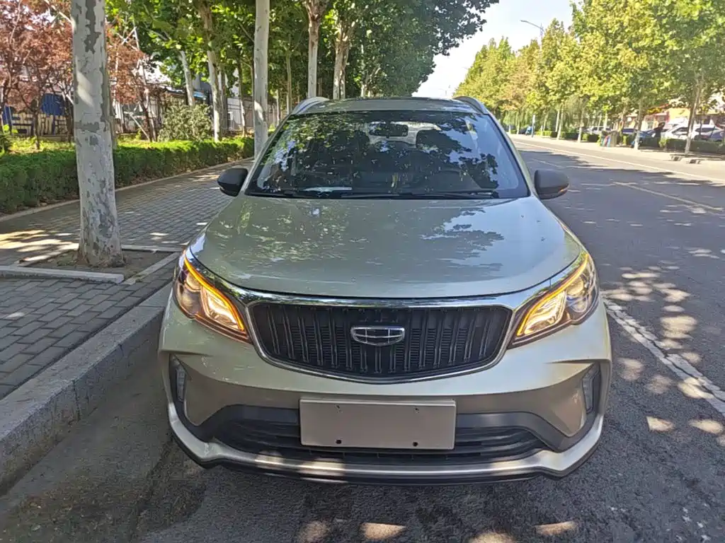 Geely Vision X3 — миниатюра 3