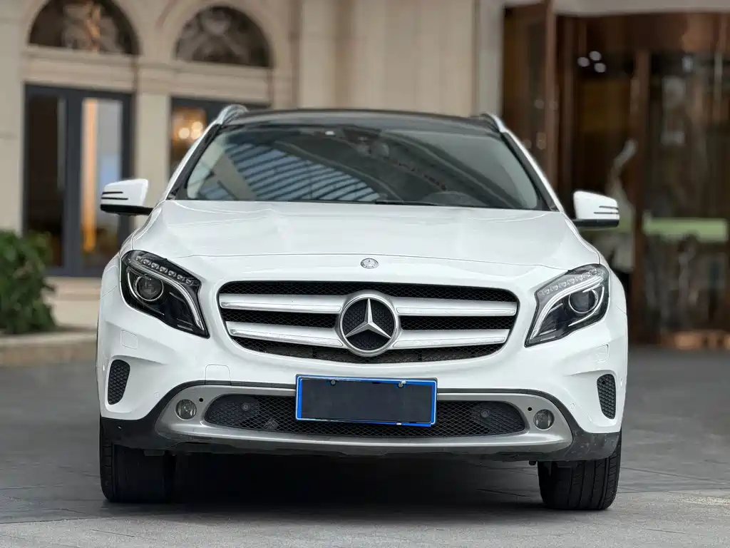 Mercedes-Benz GLA — миниатюра 2