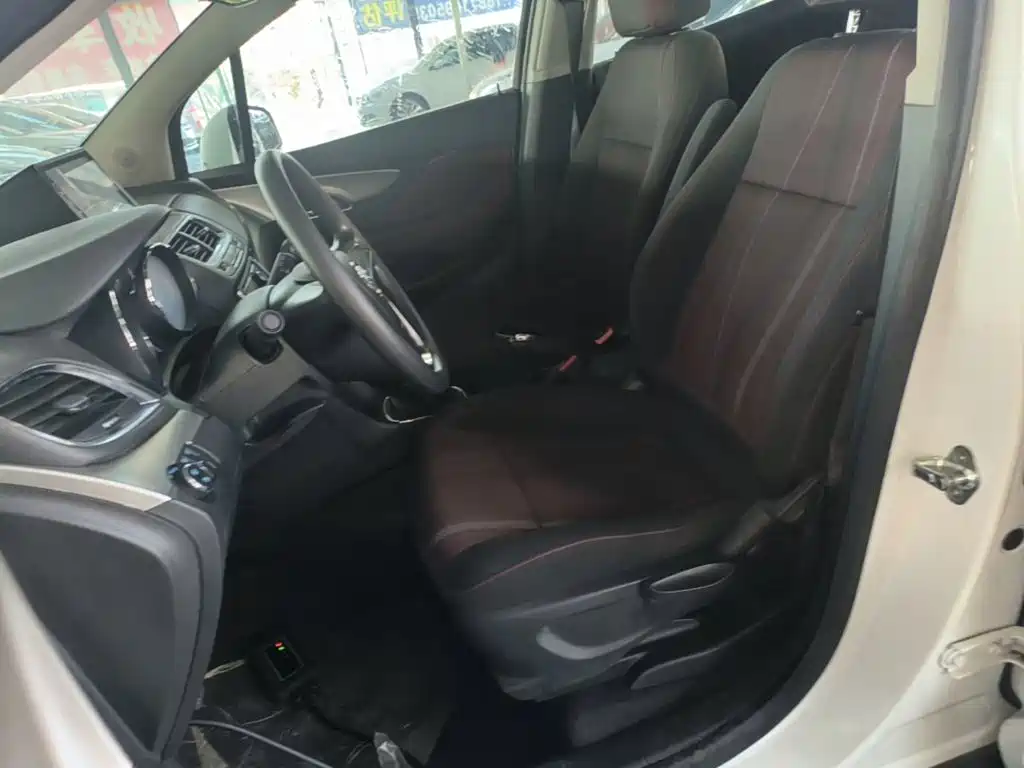 Buick Encore — миниатюра 15