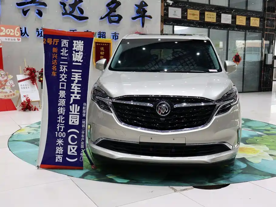 Buick GL8 — миниатюра 2