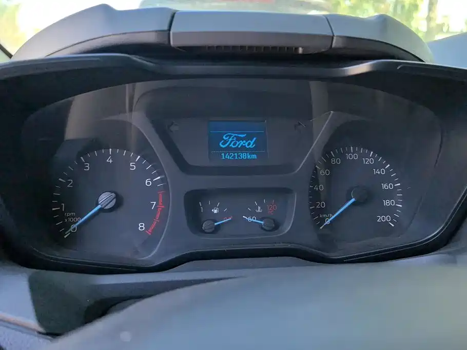 Ford Tourneo — миниатюра 14