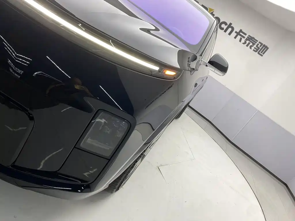 Li Auto Li L8 — миниатюра 9