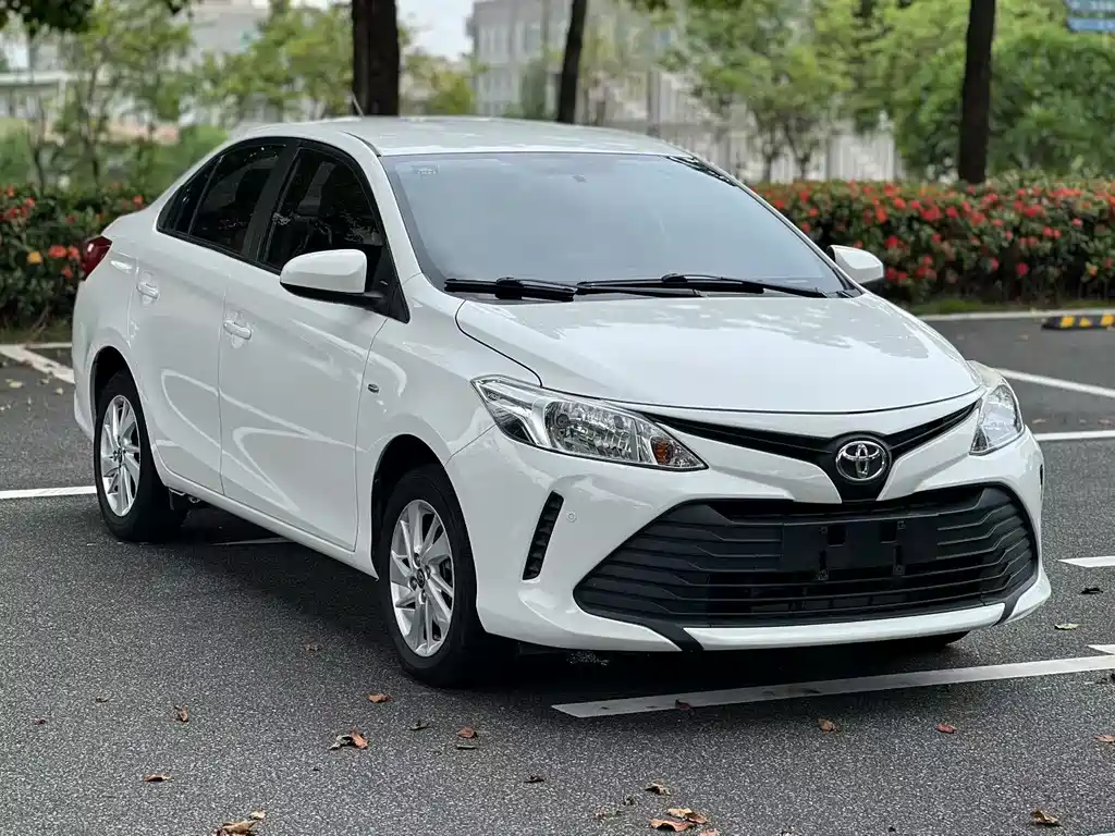 Toyota Vios 1.5L CVT Innovation Edition, фото 4