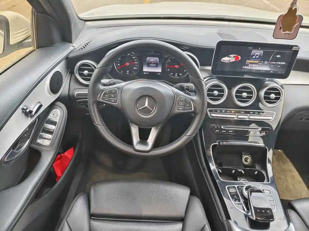 Mercedes-Benz GLC — миниатюра 11