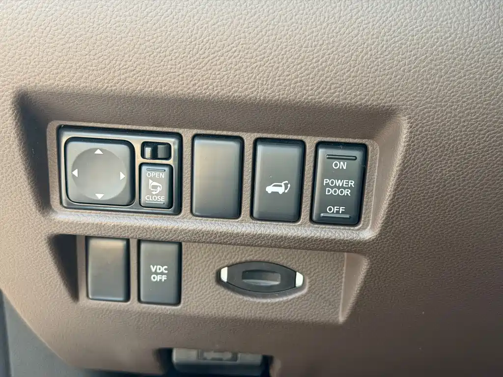 Infiniti FX — миниатюра 10
