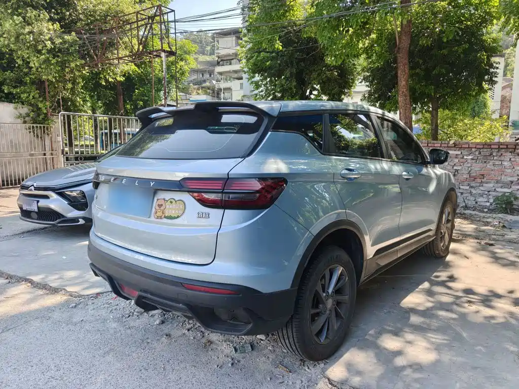 Geely Binyue — миниатюра 7