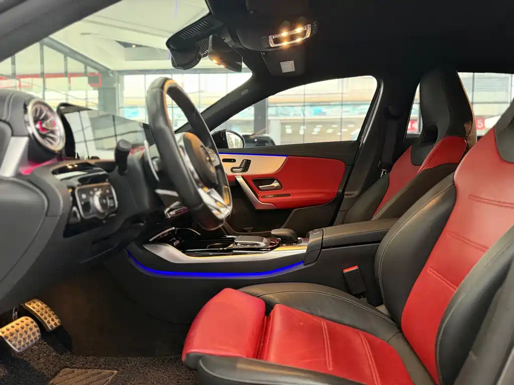 Mercedes-Benz A-Class AMG — миниатюра 4