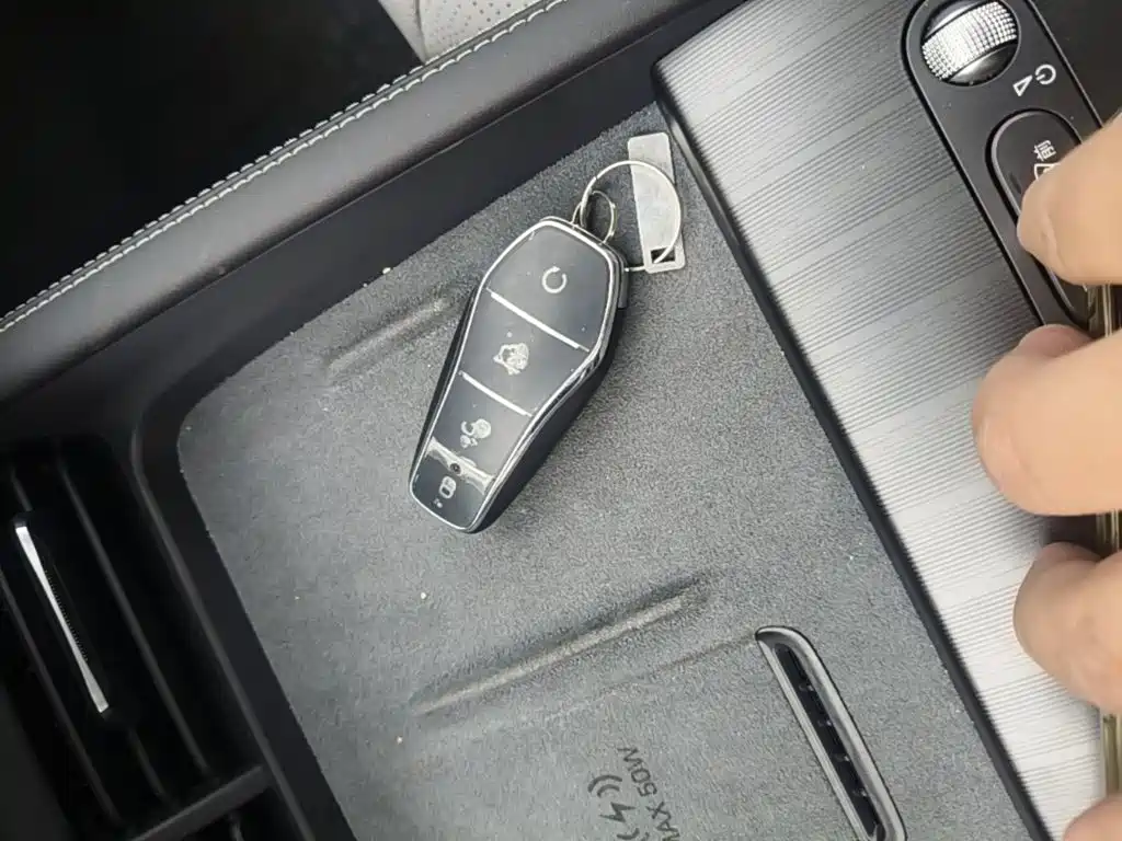 BYD Seal 06 DM-i Touring — миниатюра 9