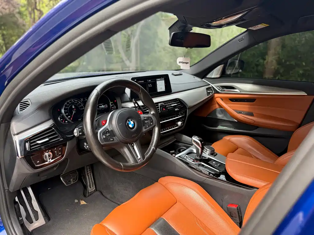 BMW M5 — миниатюра 6
