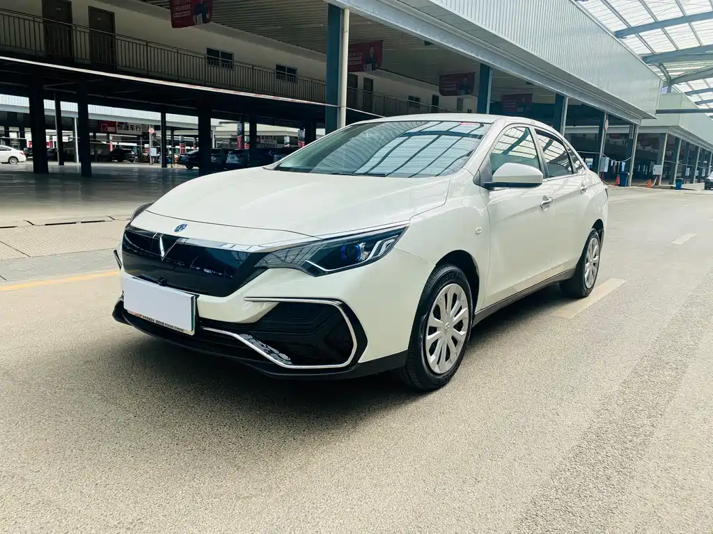 Venucia D60 EV