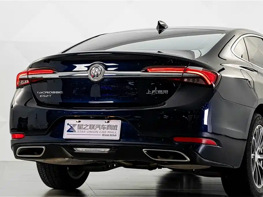 Buick LaCrosse 2021 652T Luxury