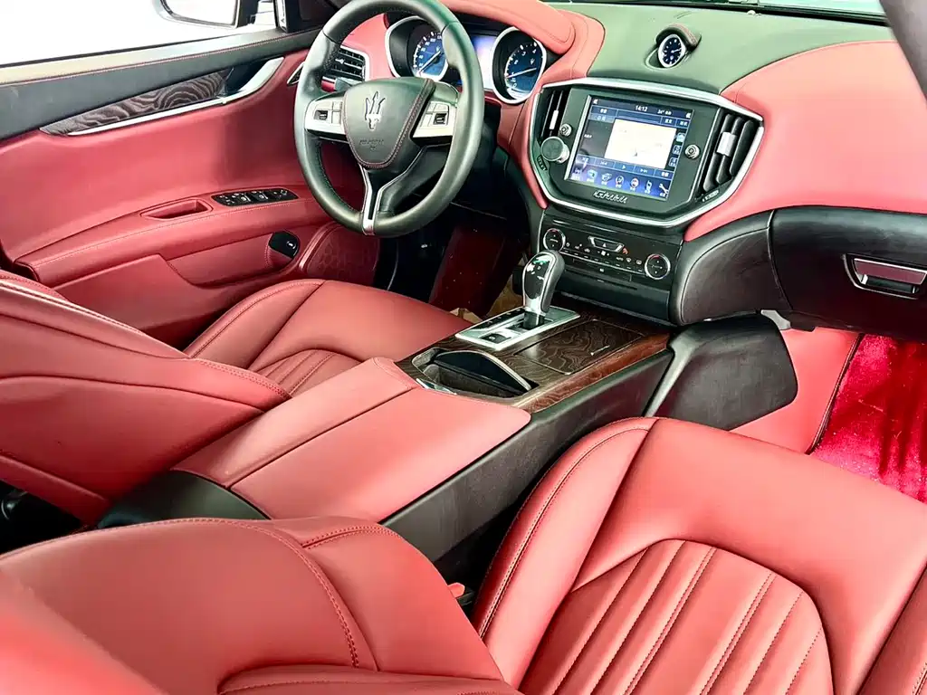 Maserati Ghibli 2014 3.0T Standard