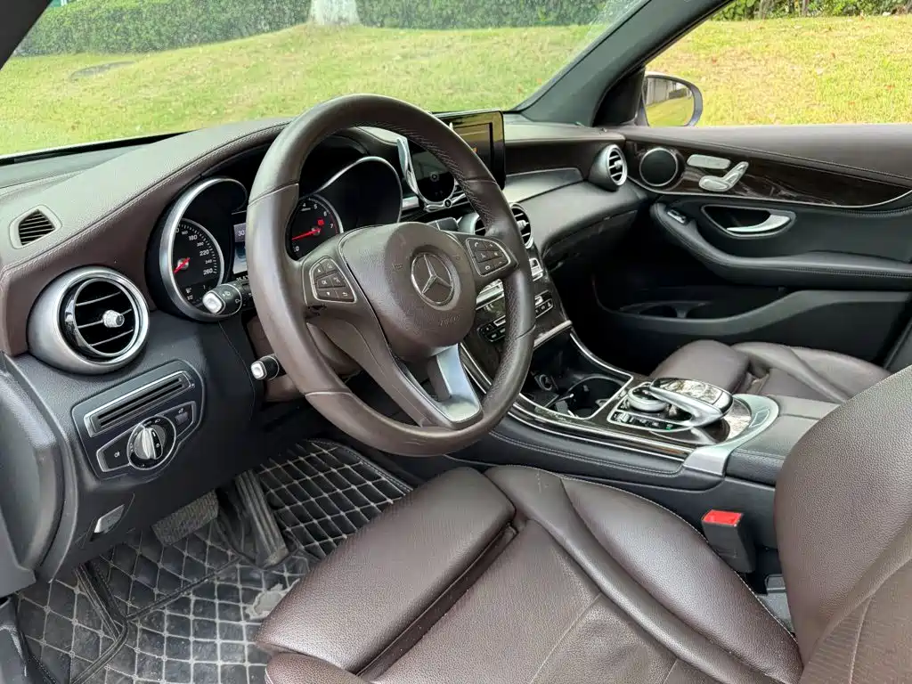 Mercedes-Benz GLC — миниатюра 7