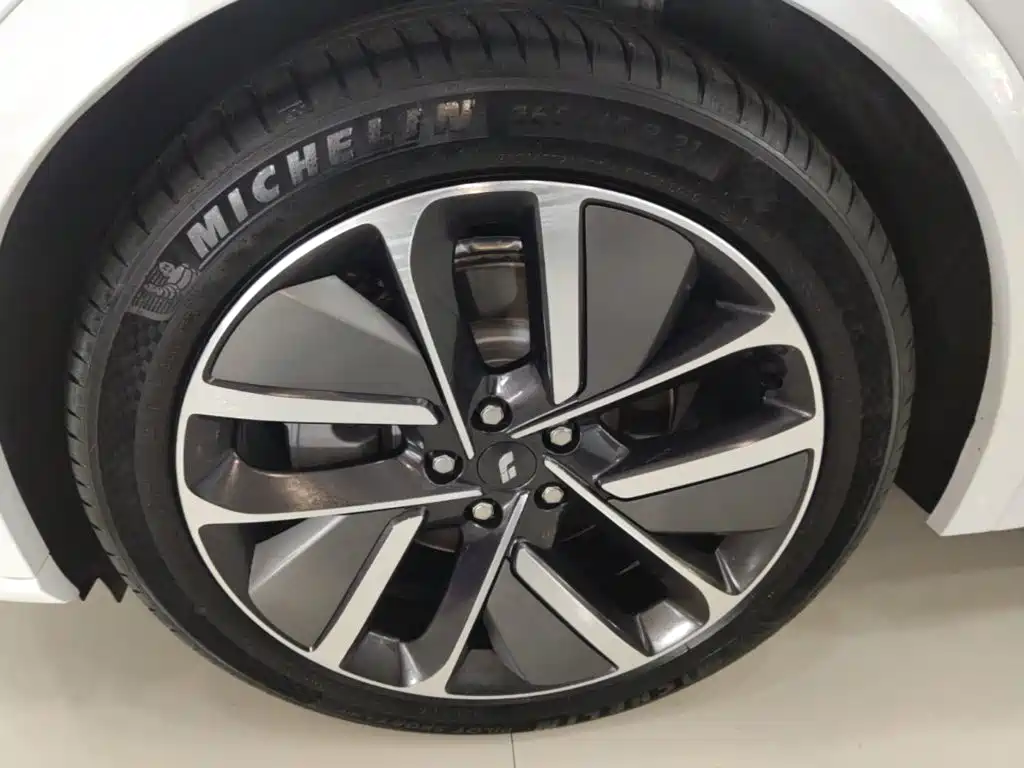Li Auto Li L7 — миниатюра 23