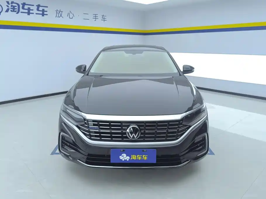 Volkswagen 帕萨特插电混动 — миниатюра 2